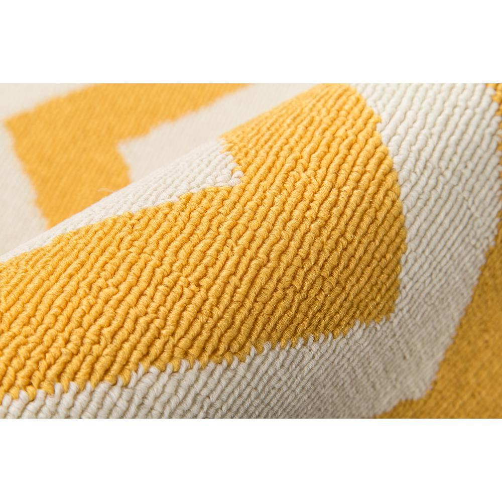 Yellow -  Exquisite Waves Pattern Indoor/Outdoor Modern Rug (5'3" X 7'6")