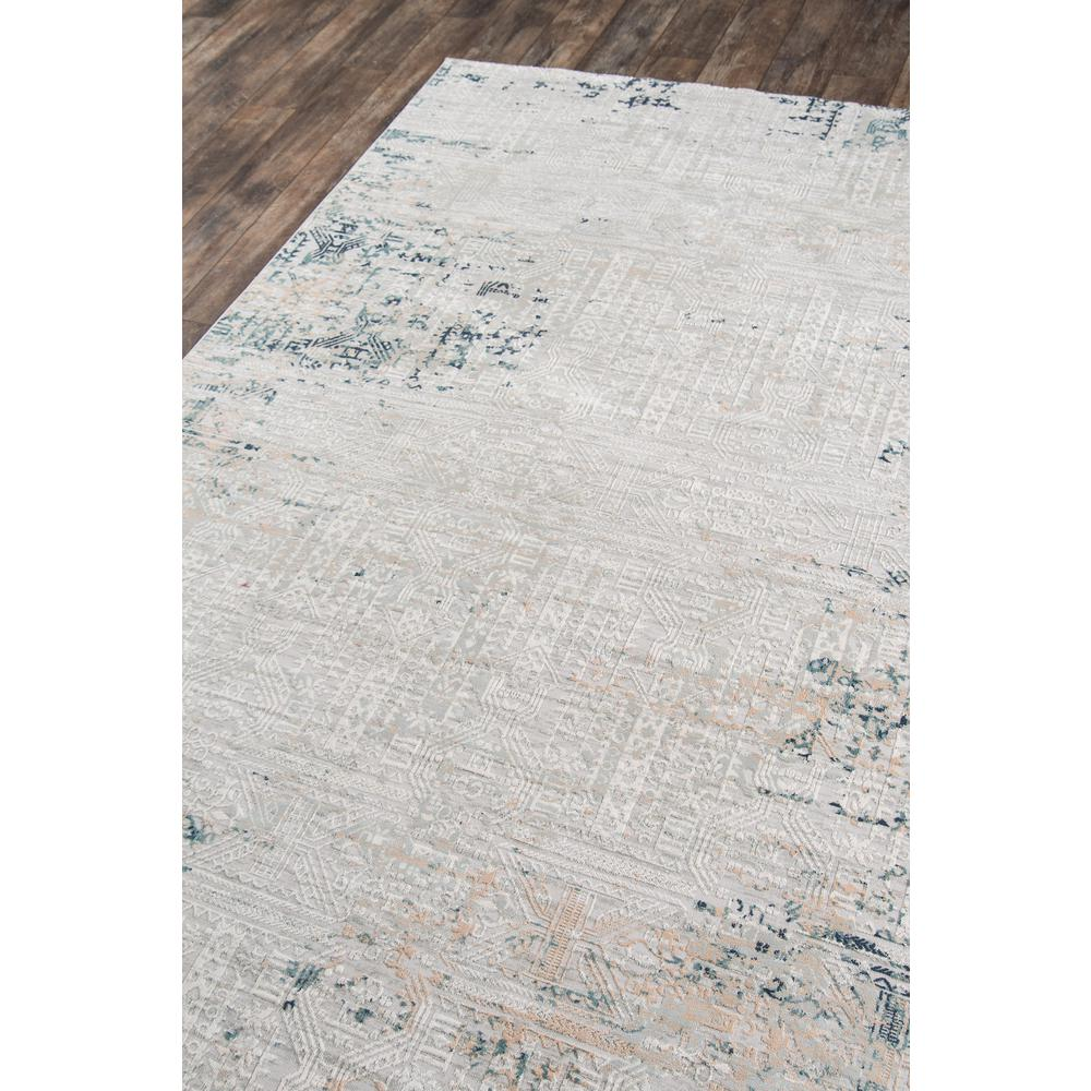 Silver - Stunning Persian-Inspired Transitional Rug (7'9" X 9'10")