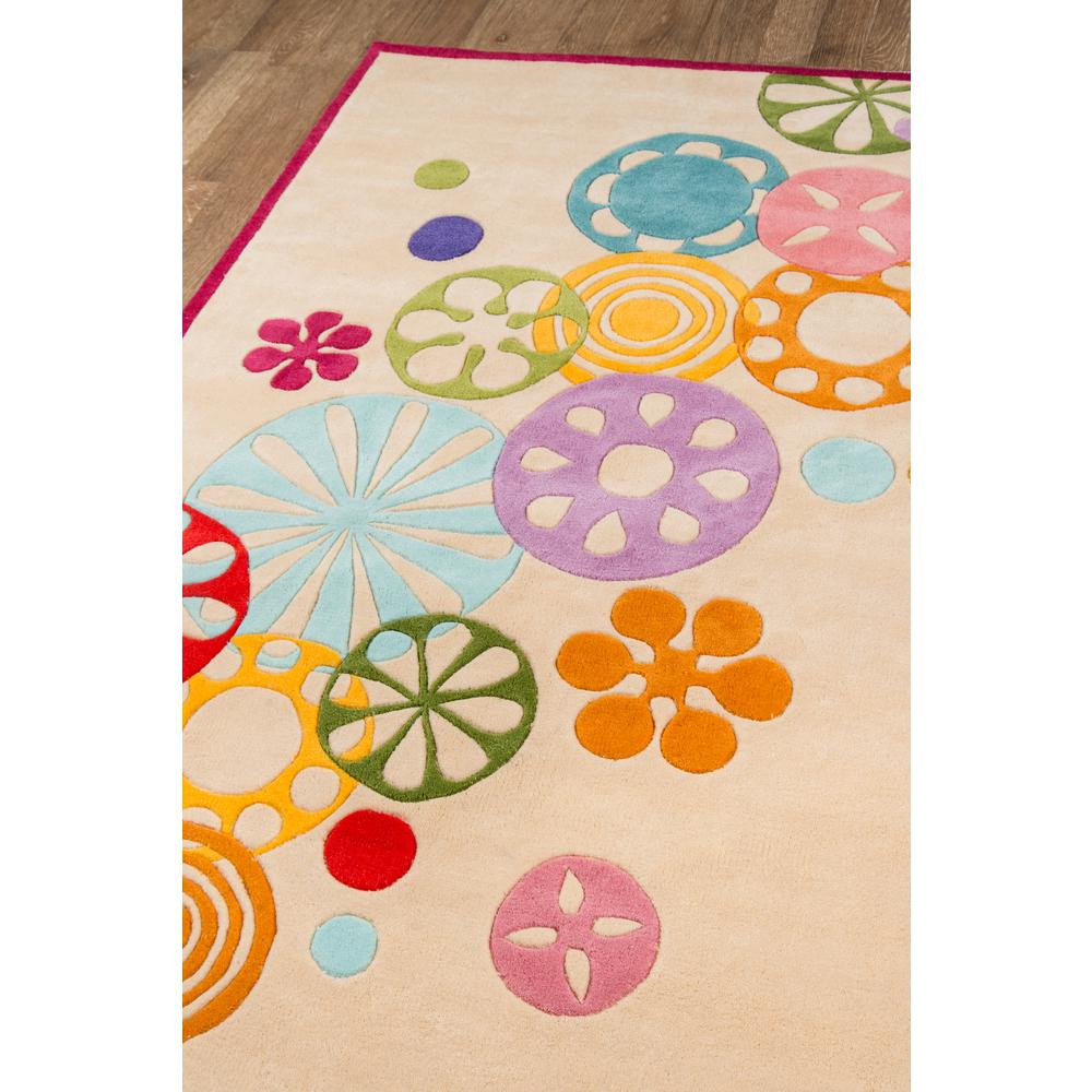 Ivory - Vibrant Personality Modern Rug (8' X 10')