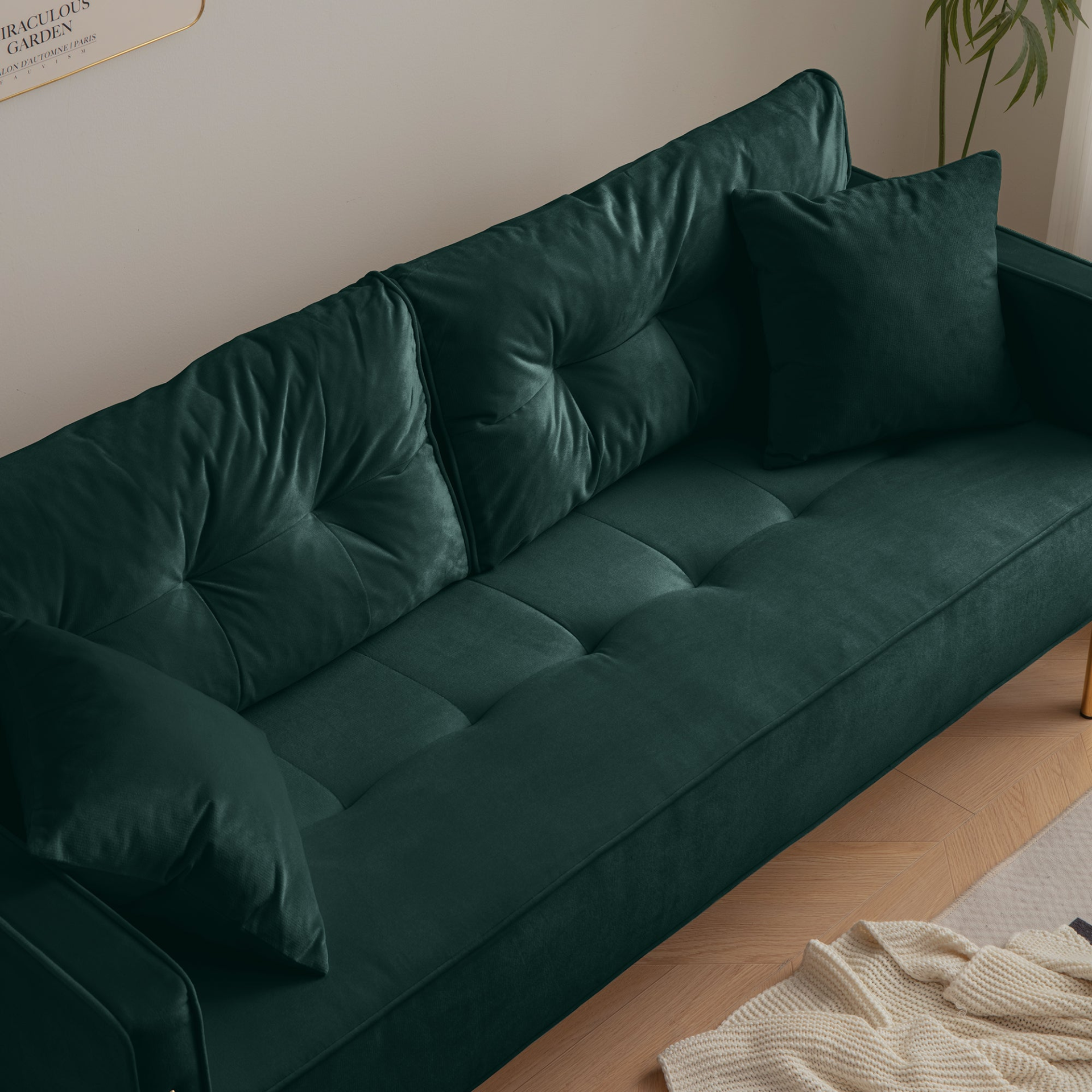 Emerald - Luxurious Velvet 3-Seater Sofa With Golden Accents (70")